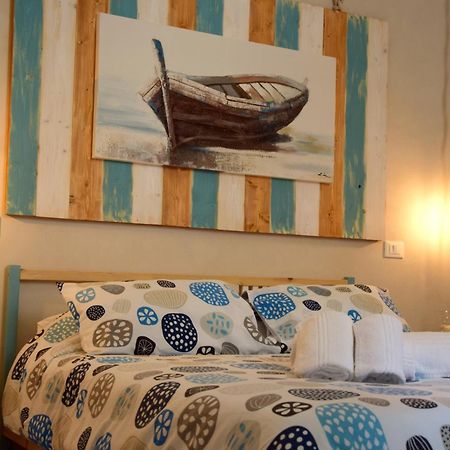 Casa Vacanze "La Maison Du Bonheur" Monopoli Zewnętrze zdjęcie